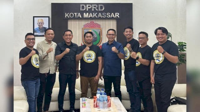Pengurus AUHM Makassar melakukan kunjungan silaturahmi dengan pimpinan dan anggota DPRD Makassar.