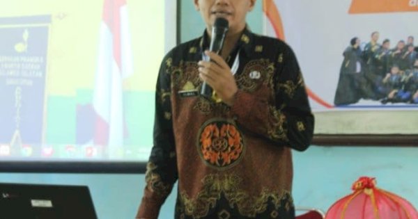 Bikin Bangga! Guru SMPN 2 Malili Raih Beasiswa Internasional AFS Global STEM Educators 2025