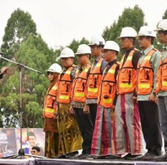 Andi Sudirman Sulaiman akan Bangun Matano Belt Road Melalui CSR
