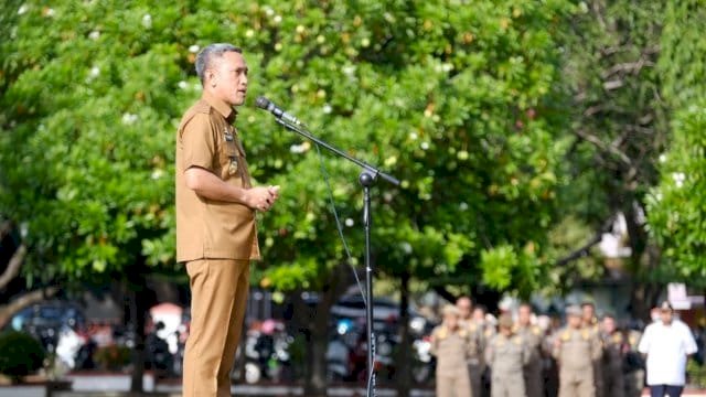 Bupati Jeneponto, Paris Yasir Pimpin Apel Pagi Pemkab Jeneponto.