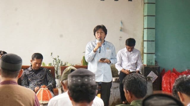 Wakil Ketua DPRD Kabupaten Gowa, Tyna Haji Ti'no Daeng Mawangi, melaksanakan reses di Desa Paraikatte, Kecamatan Bajeng, Kabupaten Gowa.