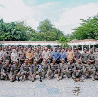 Gubernur Andi Sudirman Lepas 58 Personel Satgas Sawerigading Amankan PSU Pilkada Palopo