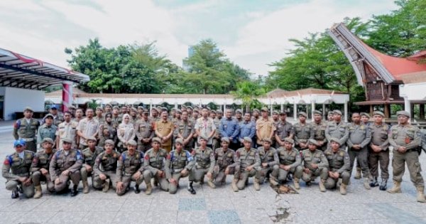 Gubernur Andi Sudirman Lepas 58 Personel Satgas Sawerigading Amankan PSU Pilkada Palopo