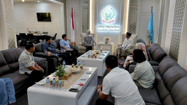 Ketua DPRD Sulsel, Andi Rachmatika Dewi, menerima audiensi Perum Bulog Wilayah Sulselbar di Kantor DPRD Sulsel.