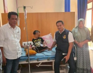 Viral Bocah 9 Tahun Mengidap Penyakit Berbahaya, Rusdi Masse dan Fraksi NasDem DPRD Luwu Gerak Cepat Bantu