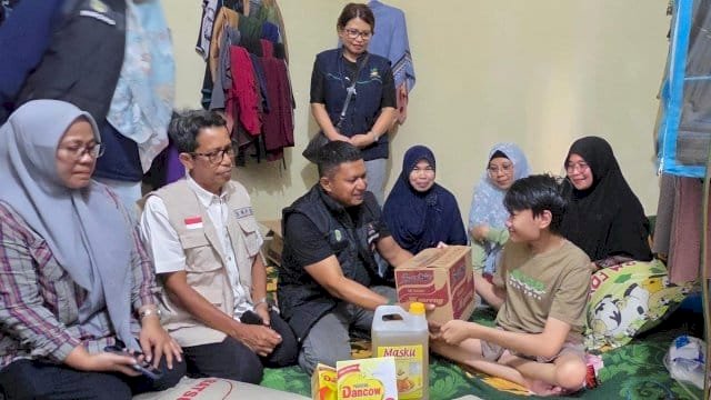 Pemkab Lutim Salurkan Bantuan ke Warga Pengidap Penyakit Spina Bipida di Nuha.