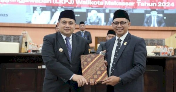 Jaga Soliditas Eksekutif-Legislatif, Munafri-Aliyah Kompak Hadiri Paripurna Terkait LKPJ 2024