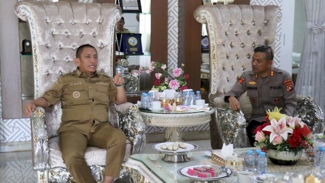 Bupati Litim, Irwan Bachri Syam, menerima audiensi rombongan Kepala BNN Kota Palopo, AKBP Herman.