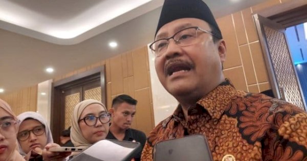 Mensos Tegaskan Masyarakat yang Pura-pura Miskin Tak Bisa Lolos Sekolah Rakyat Nhico Nhico Kamis, 29 Mei 2025 17:21