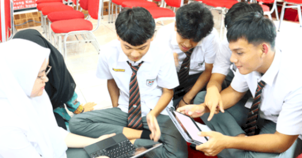 10 Contoh Gotong Royong yang Sering Dilakukan di Masyarakat