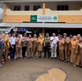 Pemkab Sidrap Tinjau Pasar Rappang, Pantau Harga Jelang Idul Adha 1446 H