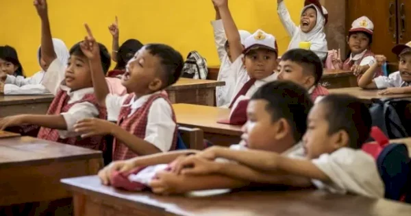 Putusan MK soal Sekolah Gratis SD-SMP Akan Masuk RUU Sisdiknas, Ini Alasannya