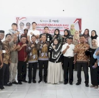 Pemkab Jeneponto Lakukan Penandatangan AHU Koperasi Merah Putih