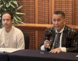 Didampingi Hotman Paris, Nadiem Bicara soal Dugaan Korupsi Pengadaan Laptop