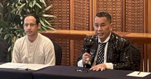 Didampingi Hotman Paris, Nadiem Bicara soal Dugaan Korupsi Pengadaan Laptop
