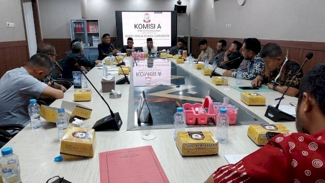 RDP Komisi A DPRD Makassar Bersama Para Camat.
