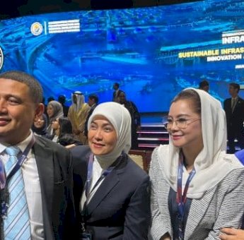 Dibuka Langsung Presiden Prabowo, Munafri-Aliyah Kompak Ikuti Konferensi Infrastruktur Internasional 2025