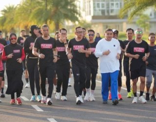 Bima Arya Jogging Bareng Wali Kota Munafri di Makassar