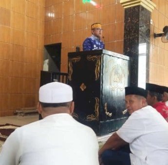 Antusias Warga Pantai Bahari Sambut Safari Jumat Keempat Bupati Jeneponto