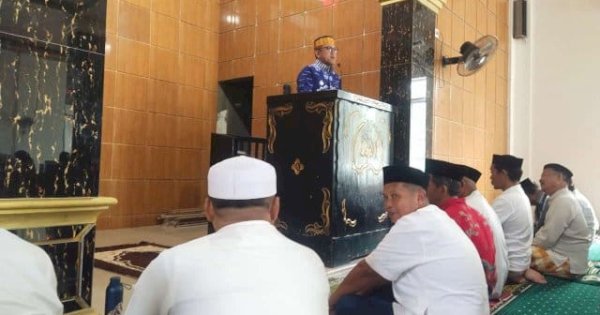 Antusias Warga Pantai Bahari Sambut Safari Jumat Keempat Bupati Jeneponto