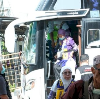 275 Jamaah Haji Kabupaten Soppeng Tiba di Makassar, Diharapkan jadi Haji Mabrur