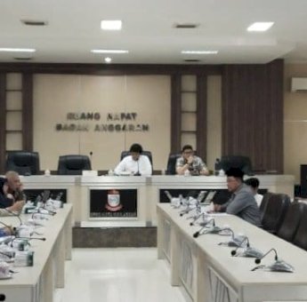 Pimpinan Pansus Ranpeda Kearsipan Sebut Makassar Butuh Depo Arsip Permanen