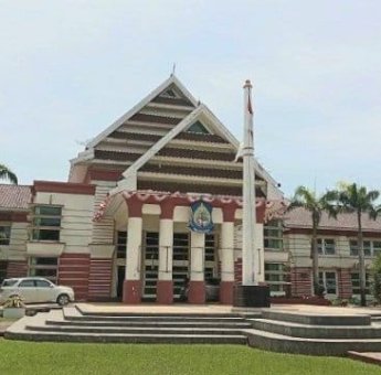 Pemkab Jeneponto Lakukan Perbaikan Jalan Simpang Lima Taman Turatea, Lokasi CFD Dialihkan