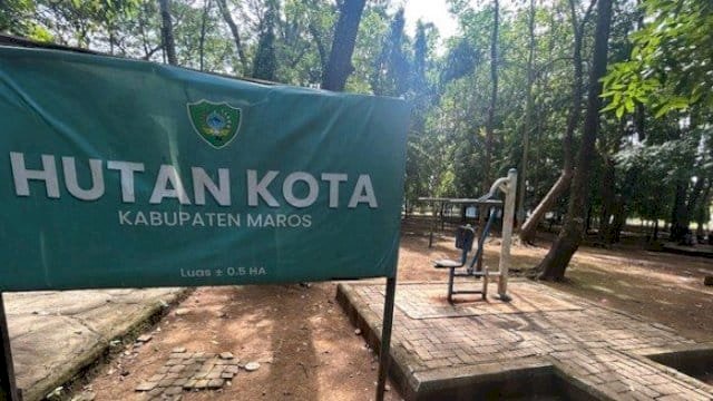 Banyak yang Rusak, Pemkab Maros Segera Perbaiki Alat Olahraga di Hutan Kota