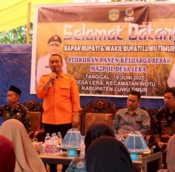 Petani Desa Lera Curhat Soal Alsintan, Bupati Irwan : Segera Buat Proposal