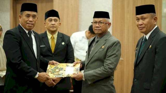 PJ Sekda Soppeng Lantik Pejabat Staf Ahli Bupati Bidang Hukum, Politik, dan Pemerintahan