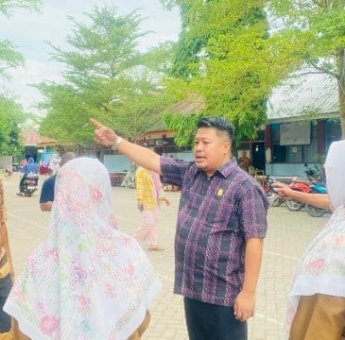Ketua Komisi D DPRD Makassar Tinjau Fasilitas Sekolah, Temukan Ketimpangan Infrastruktur