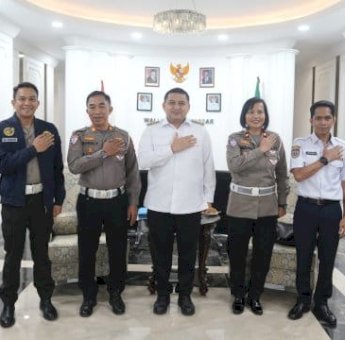 Parkir Sembarangan Bikin Macet, Pemkot Makassar-Polda Siap Tindak Tegas