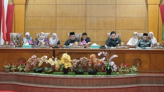 Wakil Bupati Sidrap, Nurkanaah, hadiri rapat paripurna DPRD Sidrap.