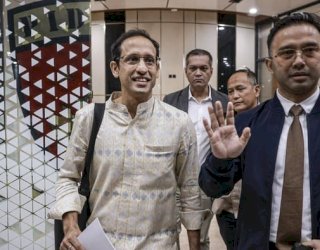 Kejagung Larang Nadiem Makarim Bepergian ke Luar Negeri