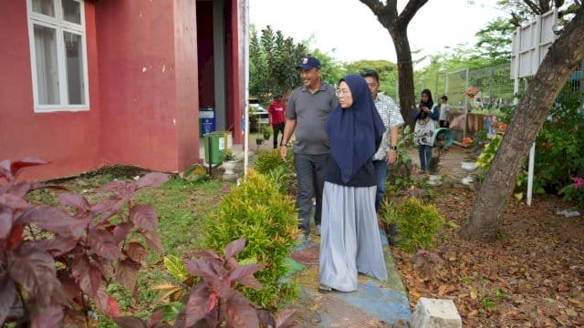 Melinda Aksa Tinjau TPS3R Kelurahan Untia, Dorong Sinergi Atasi Sampah dan Dukung Urban Farming