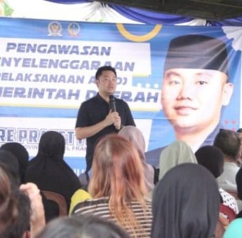 Andre Tanta Pengawasan APBD di Ende, Warga Minta Realisasikan Janji Program Kesejahteraan Lansia