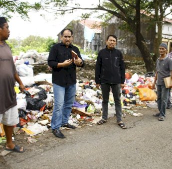 Legislator Sulsel Mahmud Soroti Kuota Iuran Sampah Gratis di Manggala, Dorong Kebijakan yang Adil
