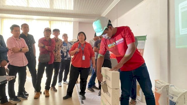 Kalla Beton Kenalkan Mortar Instan dalam Constructor&rsquo;s Lab Citraland Celebes