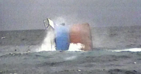 Prabowo Perintahkan Penyelamatan Korban Tenggelam Kapal Tunu Pratama Jaya