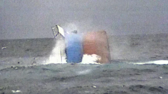 Prabowo Perintahkan Penyelamatan Korban Tenggelam Kapal Tunu Pratama Jaya