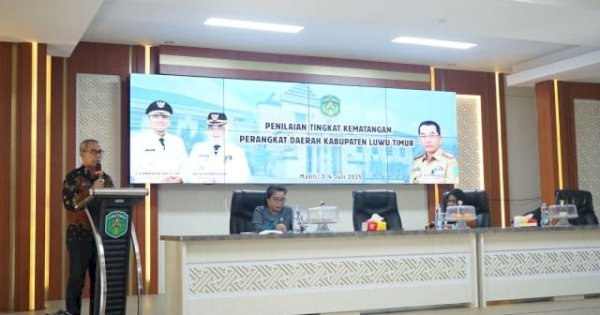 Sekda Lutim Buka Pertemuan Penilaian Tingkat Kematangan Perangkat Daerah