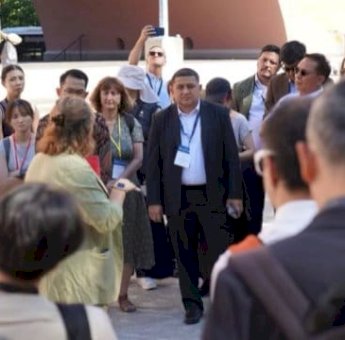 Wali Kota Munafri Kunjungi Lokasi Ikonik di Vienna dalam World Cities Summit Mayors Forum 2025