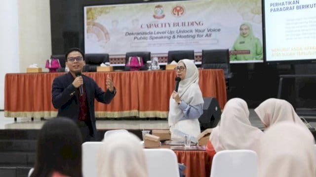 Dekranasda Makassar Gelar Pelatihan Public Speaking dan MC Bagi Pengurus