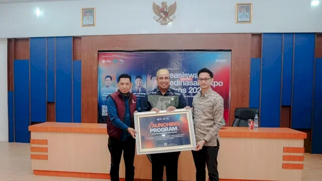 Bupati Chaidir Syam Dukung Peluncuran Program Beasiswa Ruang Kedinasan Maros 2025