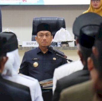 Bupati Ibas Lantik 76 Pejabat Pemkab Lutim, Dorong Kolaborasi Wujudkan Program Prioritas