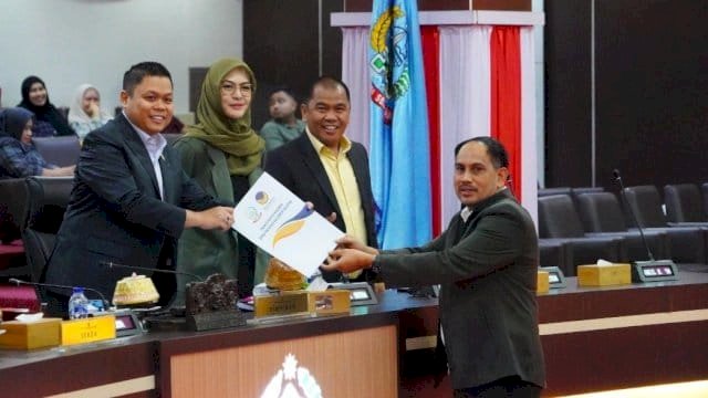 Paripurna DPRD Sulsel, Fraksi NasDem Minta Pengelolaan Keuangan Pemprov Lebih Efisien dan Tepat Sasaran