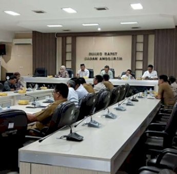 DPRD Makassar Bahas Penertiban Kanal Pasar Terong, Pastikan Kebijakan Relokasi Tidak Korbankan Pedagang Kecil