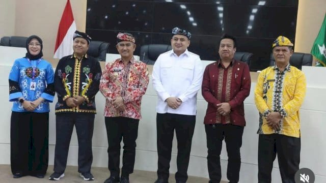 Anggota DPRD William Hadiri Kegiatan Studi Banding Pemkot Tarakan ke Makassar, Tekankan Kolaborasi Peningkatan PAD