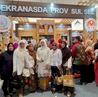 dr. Andi Arfiah Tasming Tekankan Pentingnya Literasi Digital bagi Perajin dalam HUT ke‑45 Dekranas