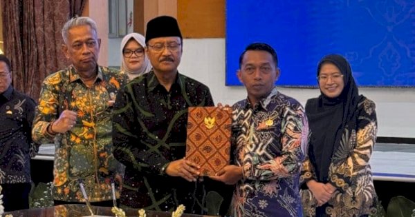 Bupati Sidrap Syaharuddin Saksikan MoU Pinjam Pakai Lahan Sekolah Rakyat di Kemensos